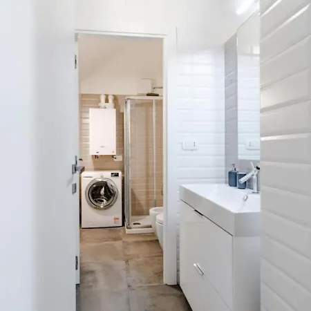 Casa Accademia: Unica E Turim