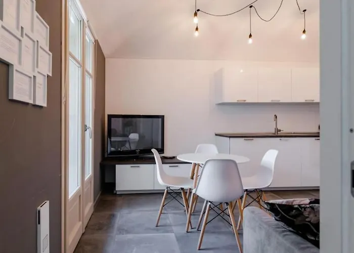 Casa Accademia: Unica E Apartment Turin